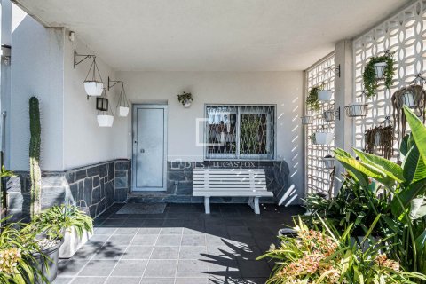 Huvila myytävänä Valldoreix, Barcelona, Espanja, 8 makuuhuonetta, 494 m2 No. 166338 - kuva 3