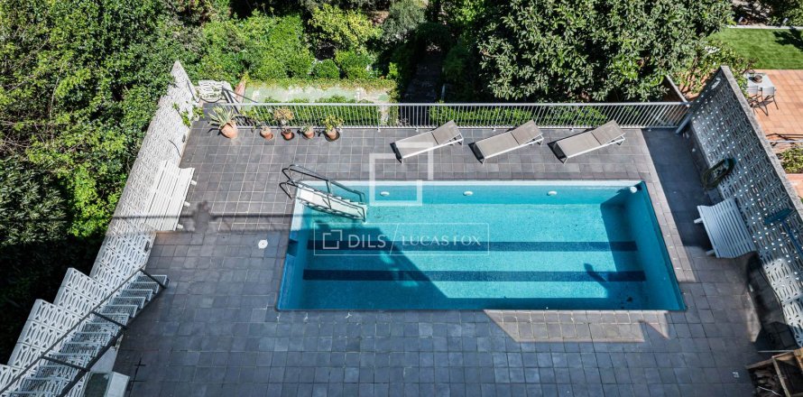 Huvila Valldoreix, Barcelona, Espanja 8 makuuhuonetta, 494 m2 No. 166338