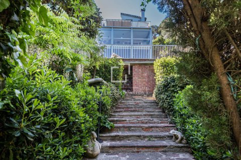 Huvila myytävänä Valldoreix, Barcelona, Espanja, 8 makuuhuonetta, 494 m2 No. 166338 - kuva 13