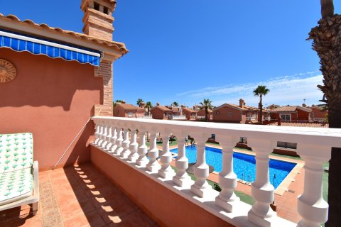 Villa en venta Alicante, España 3 dormitorios, 68 m2 No. 137800 - foto 5