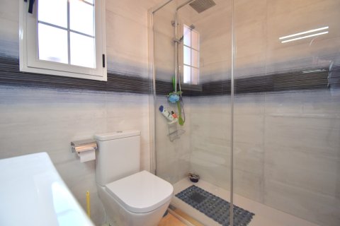 Villa en venta Alicante, España 3 dormitorios, 68 m2 No. 137800 - foto 15