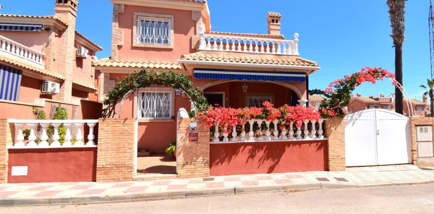 Villa Alicante, España 3 dormitorios, 68 m2 No. 137800