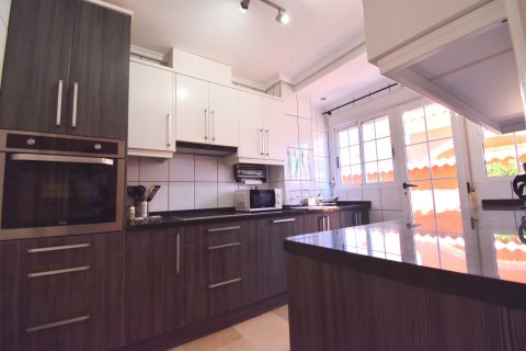Villa en venta Alicante, España 3 dormitorios, 68 m2 No. 137800 - foto 3