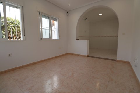 Villa till salu Ciudad Quesada, Alicante, Spanien 3 sovrum, 160 kvm. Nr. 137801 - foto 10