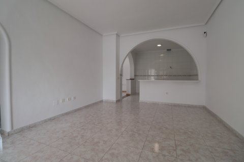 Villa till salu Ciudad Quesada, Alicante, Spanien 3 sovrum, 160 kvm. Nr. 137801 - foto 8