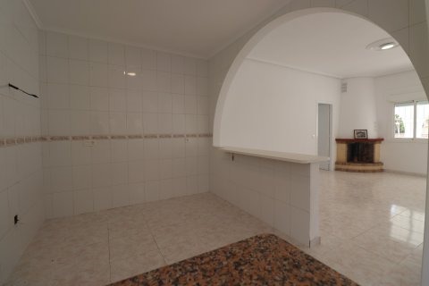 Villa till salu Ciudad Quesada, Alicante, Spanien 3 sovrum, 160 kvm. Nr. 137801 - foto 12