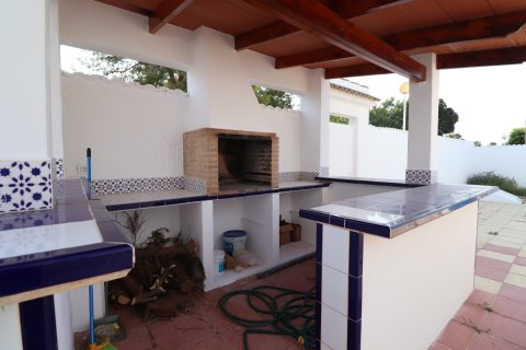 Villa till salu Ciudad Quesada, Alicante, Spanien 3 sovrum, 160 kvm. Nr. 137801 - foto 28