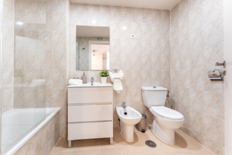 Apartament w Madrid, Hiszpania 1 sypialnia, 57 mkw. nr 180419 – zdjęcie 12