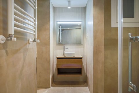Apartament w Madrid, Hiszpania 1 sypialnia, 57 mkw. nr 180414 – zdjęcie 5