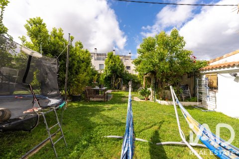 Land plot à vendre à Madrid, Espagne, 407 m2 No. 187682 - photo 17