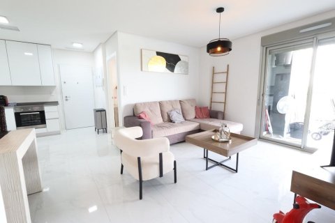 Apartamento en venta en Villamartin, Alicante, España 3 dormitorios, 105 m2 No. 183110 - foto 4