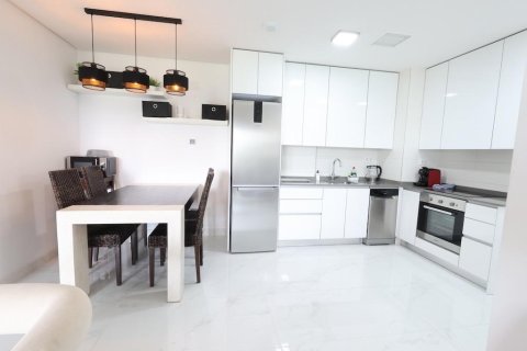 Apartamento en venta en Villamartin, Alicante, España 3 dormitorios, 105 m2 No. 183110 - foto 5
