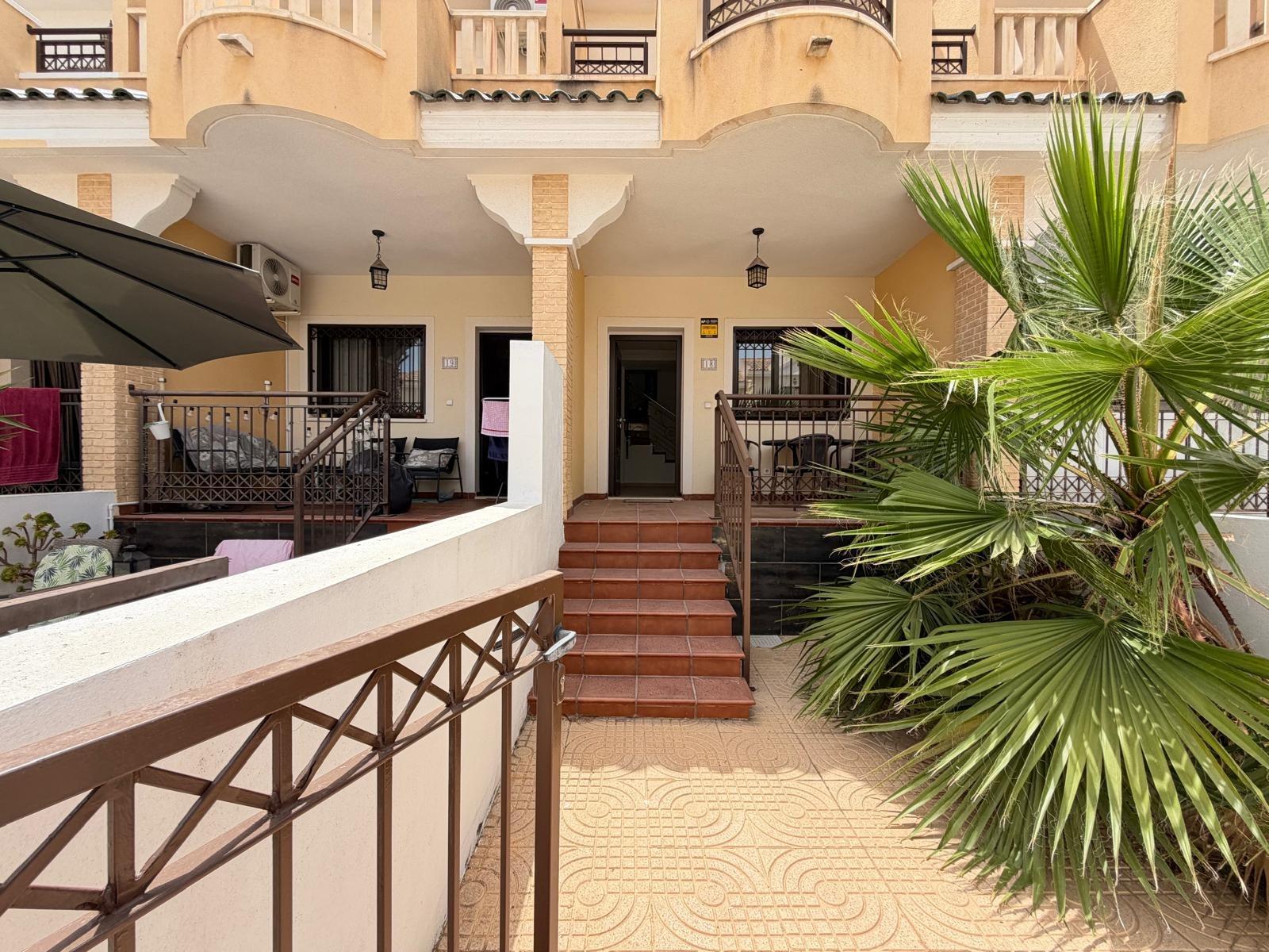 Hus i Rojales, Alicante, Spanien 2 sovrum, 90 kvm. Nr. 183108