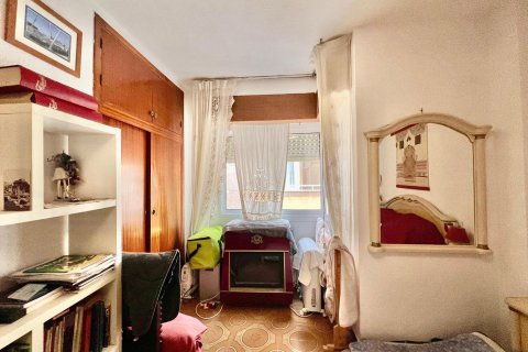 Apartament w Torrevieja, Alicante, Hiszpania 2 sypialnie, 77 mkw. nr 183114 – zdjęcie 17