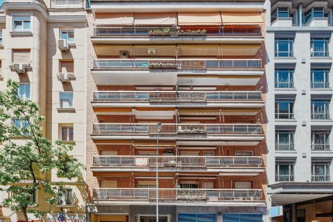 Villa for sale in Madrid, Spain 3 bedrooms, 131 sq.m. No. 179889 - photo 9