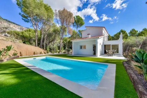 Villa till salu i Altea, Alicante, Spanien 3 sovrum, 195 kvm. Nr. 179885 - foto 2