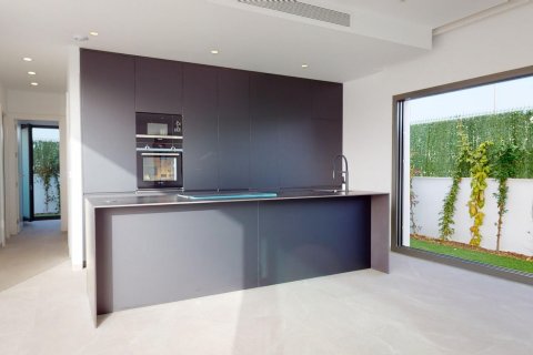 Villa for sale in Los Alcazares, Murcia, Spain 3 bedrooms, 140 sq.m. No. 142428 - photo 8