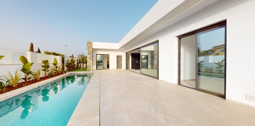 Villa in Los Alcazares, Murcia, Spain 3 bedrooms, 140 sq.m. No. 142428