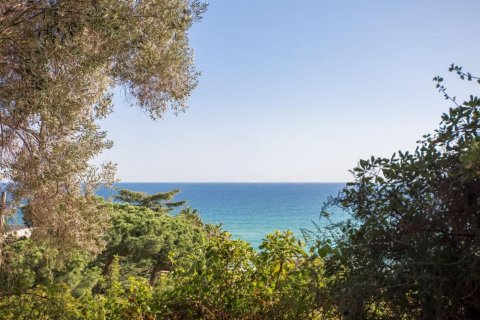 Land plot à vendre à Caldes d'Estrac, Barcelona, EspagneNo. 141219 - photo 1