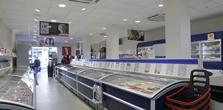 Commercial property à Sant Boi de Llobregat, Barcelona, Espagne 306 m2 No. 141214