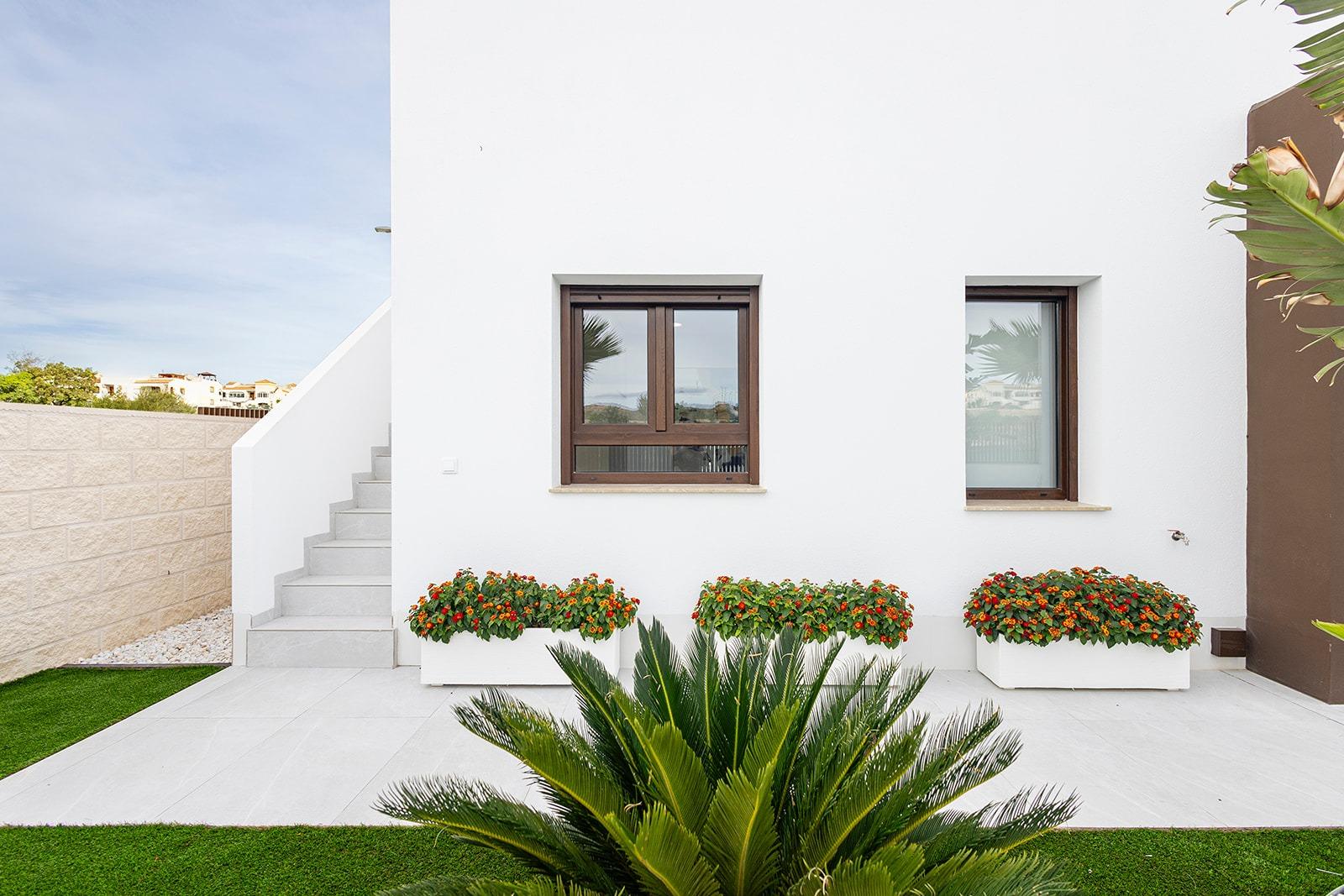 Villa in Vistabella, Alicante, Spain 2 bedrooms, 73 sq.m. No. 142754