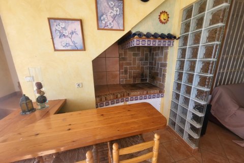 Huoneisto myytävänä Torrevieja, Alicante, Espanja, 3 makuuhuonetta, 70 m2 No. 146003 - kuva 7