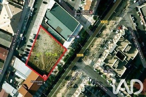 Land zum Verkauf in Madrid, Spanien 225 m2 Nr. 194380 - Foto 5