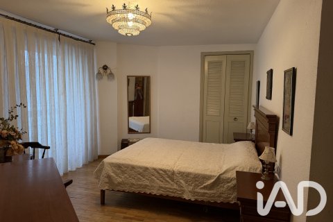 Lägenhet till salu i Leon, Spanien 4 sovrum, 144 kvm. Nr. 194376 - foto 9