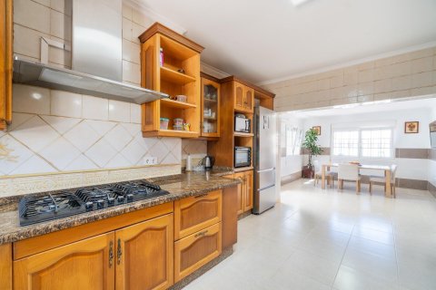 Huvila myytävänä Torrevieja, Alicante, Espanja, 4 makuuhuonetta, 159 m2 No. 189434 - kuva 14
