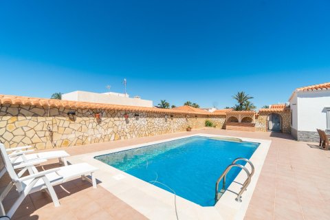 Huvila myytävänä Torrevieja, Alicante, Espanja, 4 makuuhuonetta, 159 m2 No. 189434 - kuva 24