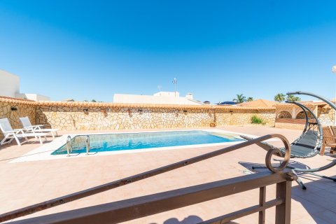Huvila myytävänä Torrevieja, Alicante, Espanja, 4 makuuhuonetta, 159 m2 No. 189434 - kuva 22