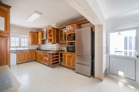 Huvila myytävänä Torrevieja, Alicante, Espanja, 4 makuuhuonetta, 159 m2 No. 189434 - kuva 11
