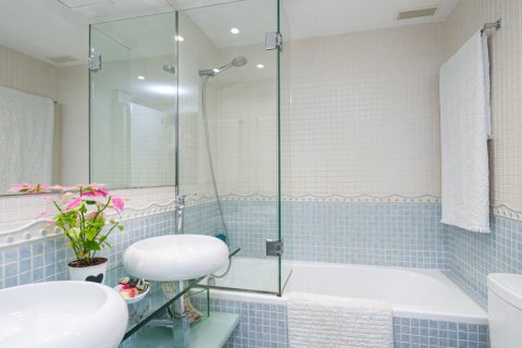 Townhouse for sale Marbella, Malaga, Spain 5 bedrooms, 276.93 sq.m. No. 107965 - photo 17