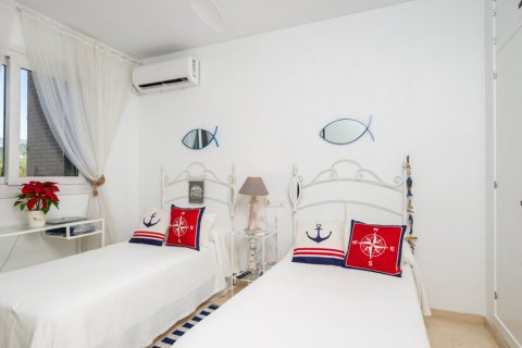 Townhouse for sale Marbella, Malaga, Spain 5 bedrooms, 276.93 sq.m. No. 107965 - photo 16