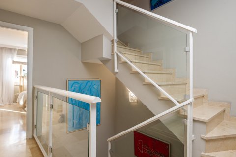 Townhouse for sale Marbella, Malaga, Spain 5 bedrooms, 276.93 sq.m. No. 107965 - photo 22