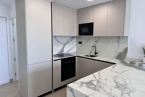 Huoneisto myytävänä Los Alcazares, Murcia, Espanja, 2 makuuhuonetta, 115.5 m2 No. 175006 - kuva 11