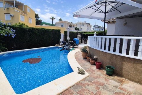 Villa till salu i Villamartin, Alicante, Spanien 110 kvm. Nr. 190463 - foto 7