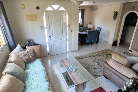 Villa till salu i Villamartin, Alicante, Spanien 110 kvm. Nr. 190463 - foto 13