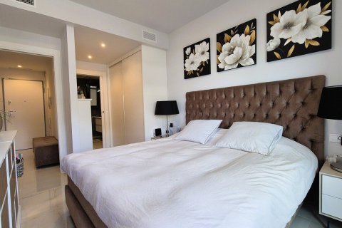 Apartment for sale in La Zenia, Alicante, Spain 114 sq.m. No. 190460 - photo 14