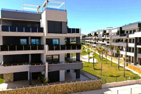 Huoneisto La Zenia, Alicante, Espanja 114 m2 No. 190460