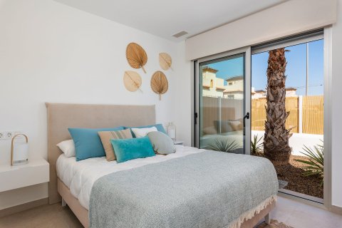 Dzīvoklis pārdošanā Dolores, Alicante, Spānijā 3 istabas, 90 m2 Nr. 110561 - attēls 10