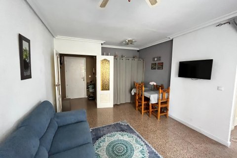 Wohnung zum Verkauf in Torrevieja, Alicante, Spanien 2 Schlafzimmer, 65 m2 Nr. 192270 - Foto 4
