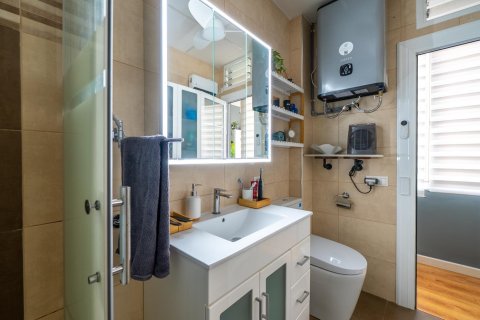 Appartamento in vendita a Alicante, Spagna 3 camere da letto, 114 mq. N° 192266 - foto 12