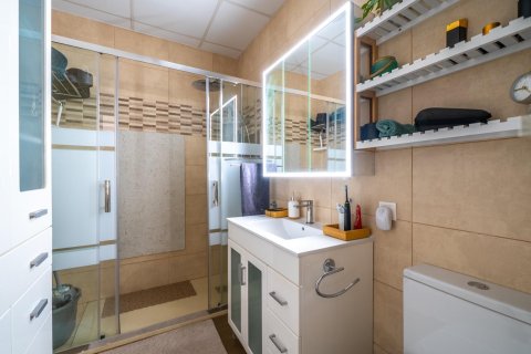 Appartamento in vendita a Alicante, Spagna 3 camere da letto, 114 mq. N° 192266 - foto 11