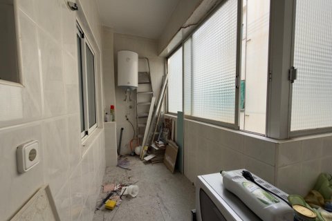 Appartamento in vendita a Alicante, Spagna 4 camere da letto, 101 mq. N° 192267 - foto 17