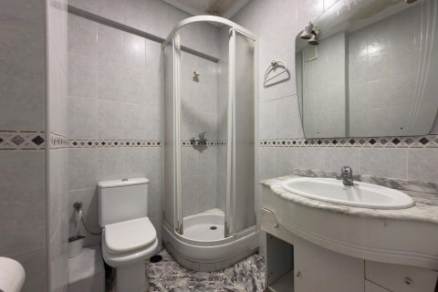 Appartamento in vendita a Alicante, Spagna 4 camere da letto, 101 mq. N° 192267 - foto 21