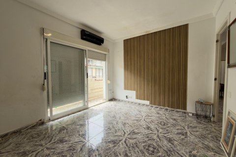 Appartamento a Alicante, Spagna 4 camere da letto, 101 mq. N° 192267