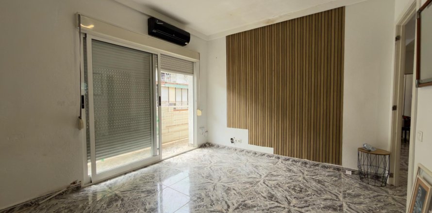 Appartamento a Alicante, Spagna 4 camere da letto, 101 mq. N° 192267