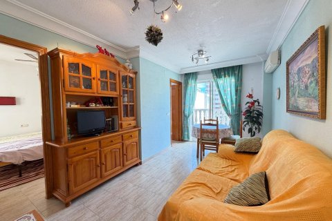 Appartamento in vendita a Torrevieja, Alicante, Spagna 2 camere da letto, 60 mq. N° 192268 - foto 9