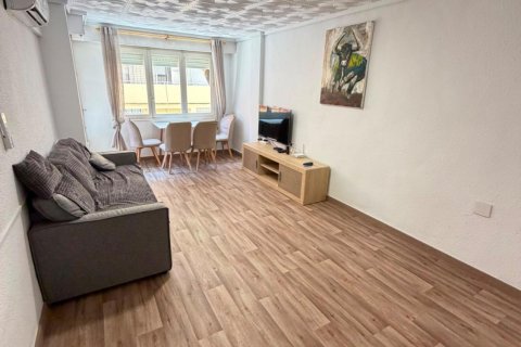 Appartamento a Torrevieja, Alicante, Spagna 3 camere da letto, 100 mq. N° 192271
